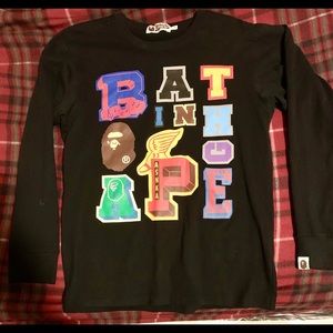 ( A BATHING APE ) Size small - Authentic